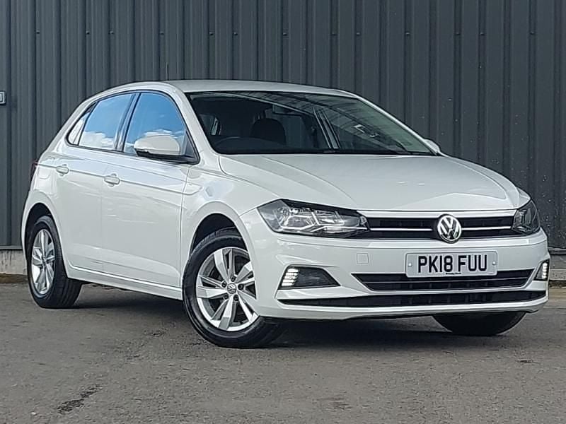 Used VW Polo SE 95 HP (69 kW) 2018 White Hatchback