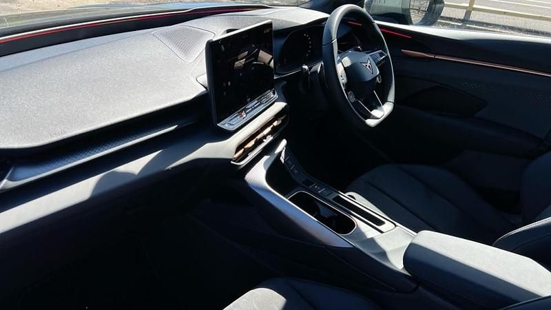 Used Cupra Terramar 150 HP (110 kW) 2025 Timanfaya grey SUV