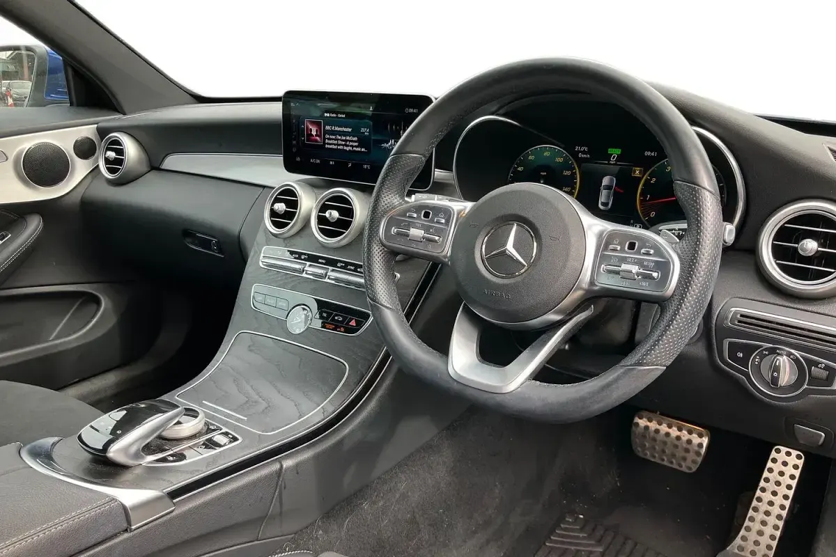 Used Mercedes C300 AMG line 258 HP (189 kW) 2020 Blue Coupe
