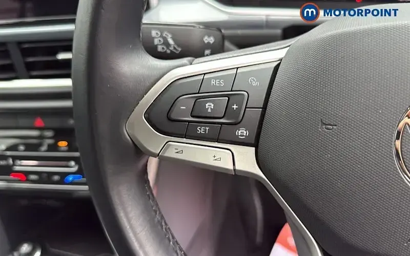 Used VW T-Roc Style 150 HP (110 kW) 2023 Blue SUV