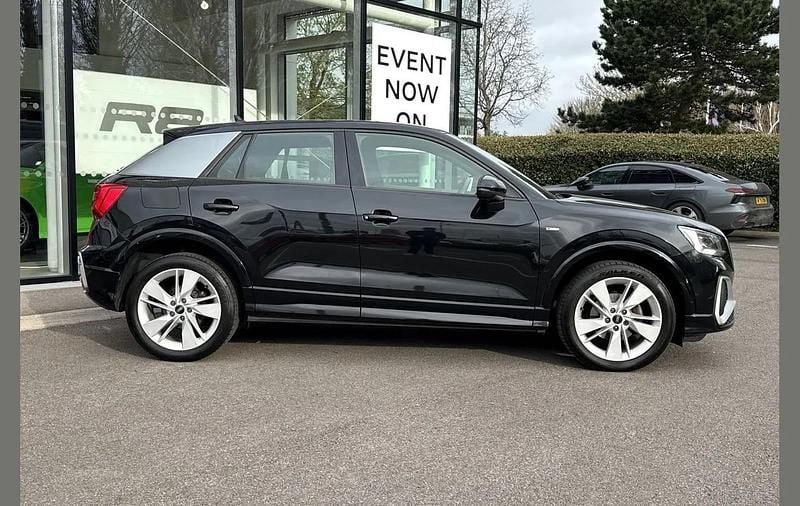 Used Audi Q2 S-Line 147 HP (108 kW) 2021 Black SUV