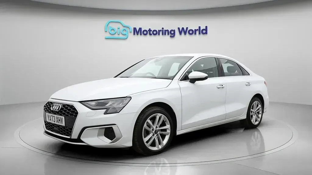 Usado Audi A3 Sport 150 CV (110 kW) 2023 Blanco Berlina