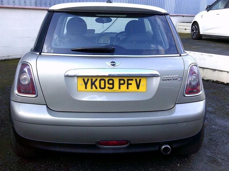 Used Mini Cooper D Hatch 2009 Silver Hatchback
