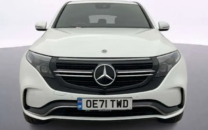 Usado Mercedes EQC400 AMG Line Premium 300 kW (408 HP) 2023 SUV