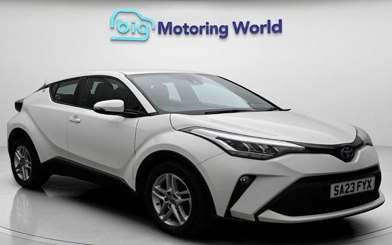 Used Toyota C-HR 122 HP (89 kW) 2023 SUV