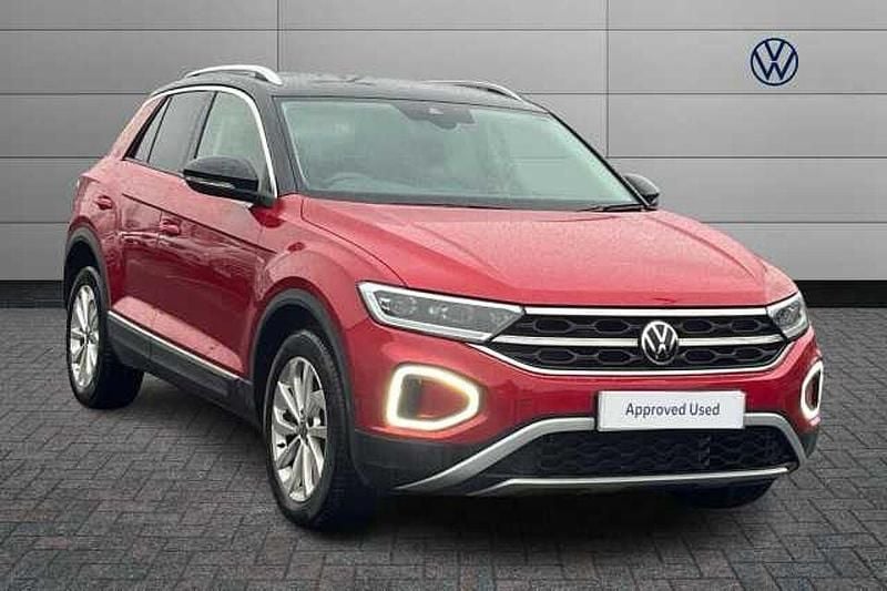 Red Used 2022 VW T-Roc Style SUV | £19,800 (Good price) - Image 1/4