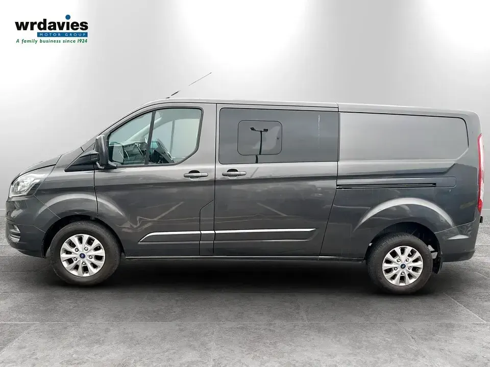 Used Ford Transit Custom Limited 130 HP (95 kW) 2021 Magnetic grey Van