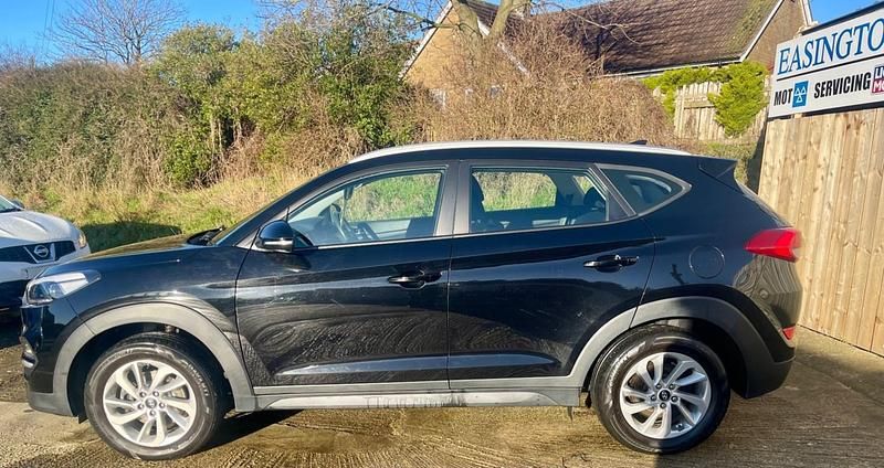 Używany Hyundai Tucson SE 177 KM (130 kW) 2017 Czarny SUV
