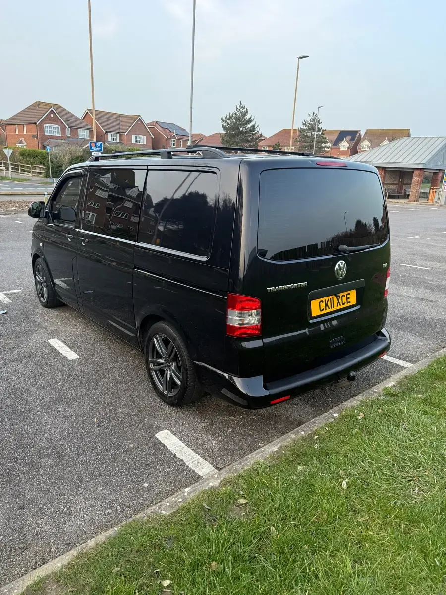Used VW T5 180 HP (132 kW) 2011 Black Van