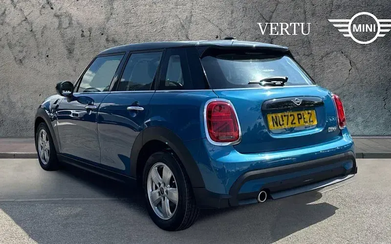 Used Mini Cooper Classic 136 HP (100 kW) 2022 Blue Hatchback