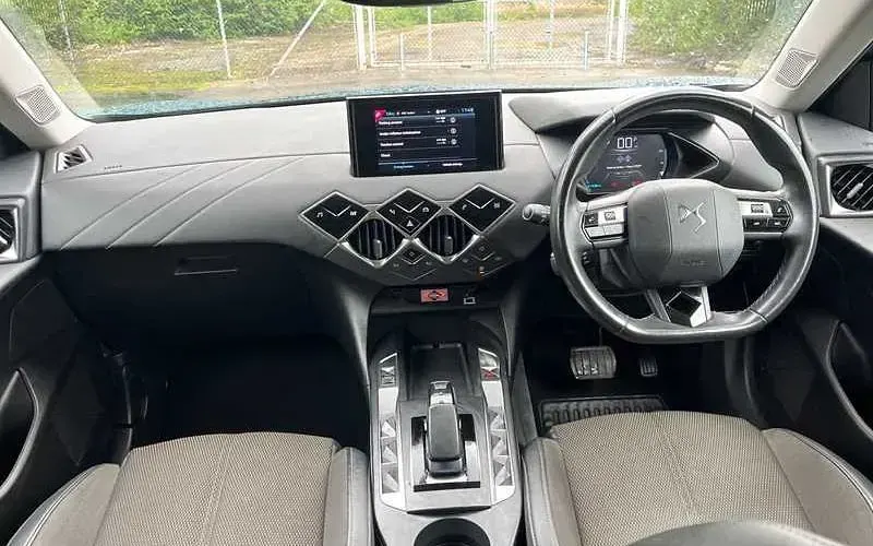 Used DS Automobiles DS3 Crossback E-Tense Bastille 100 kW (136 HP) 2022 Blue SUV