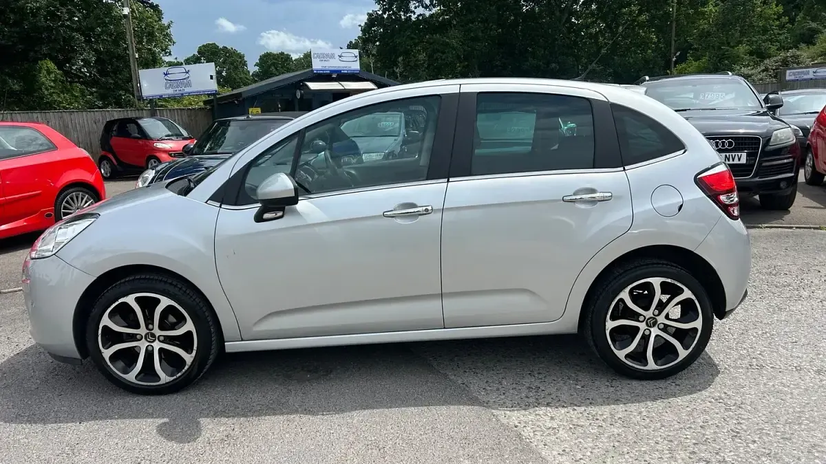 Used Citroën C3 Platinum 82 HP (60 kW) 2016 Silver Hatchback
