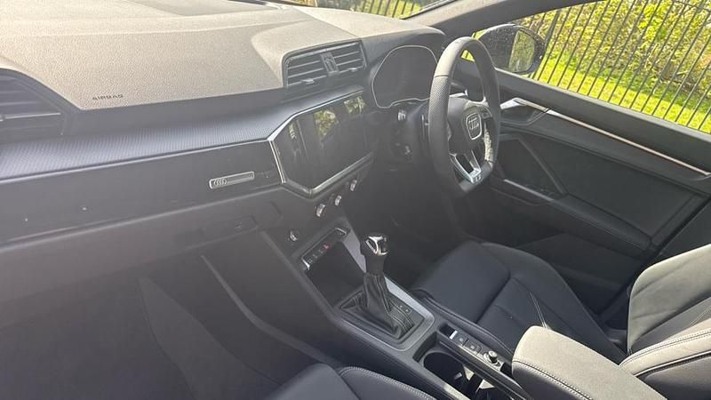 Used Audi Q3 Black Edition 150 HP (110 kW) 2025 Grey SUV