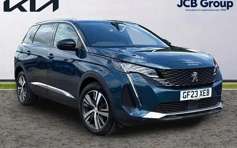 Used Peugeot 5008 Allure+ 131 HP (96 kW) 2023 SUV