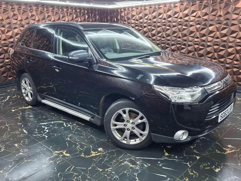 Used Mitsubishi Outlander 2013 Black SUV