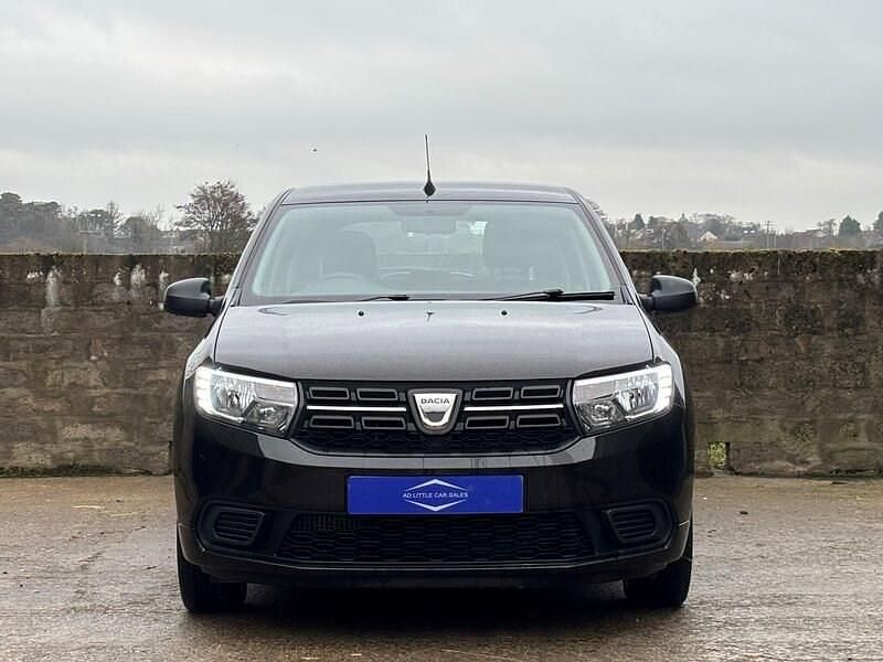 Used Dacia Sandero Essentiel 90 HP (66 kW) 2019 Black Hatchback