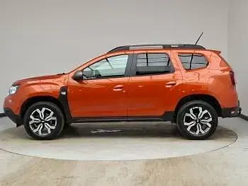 Used Dacia Duster Journey 148 HP (108 kW) 2024 Orange SUV