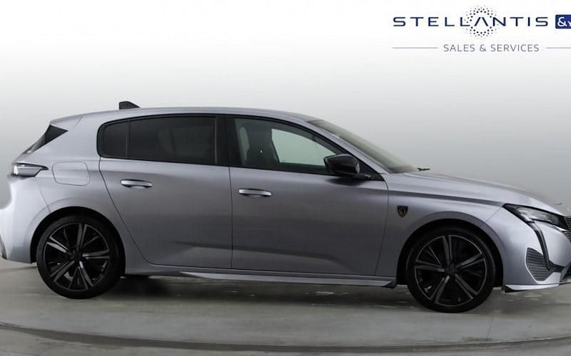 Used Peugeot 308 Premium 131 HP (96 kW) 2022 Hatchback