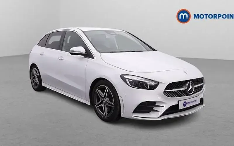 Used Mercedes B200 AMG line 163 HP (119 kW) 2023 Hatchback
