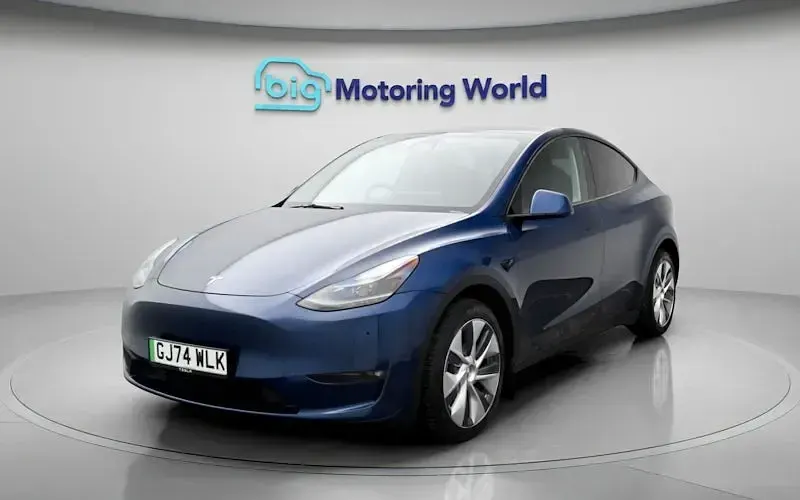 Used Tesla Model Y Long Range AWD 378 kW (514 HP) 2024 Blue SUV