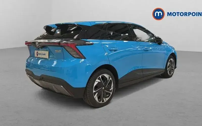 Used MG MG4 EV Trophy 150 kW (204 HP) 2025 Hatchback