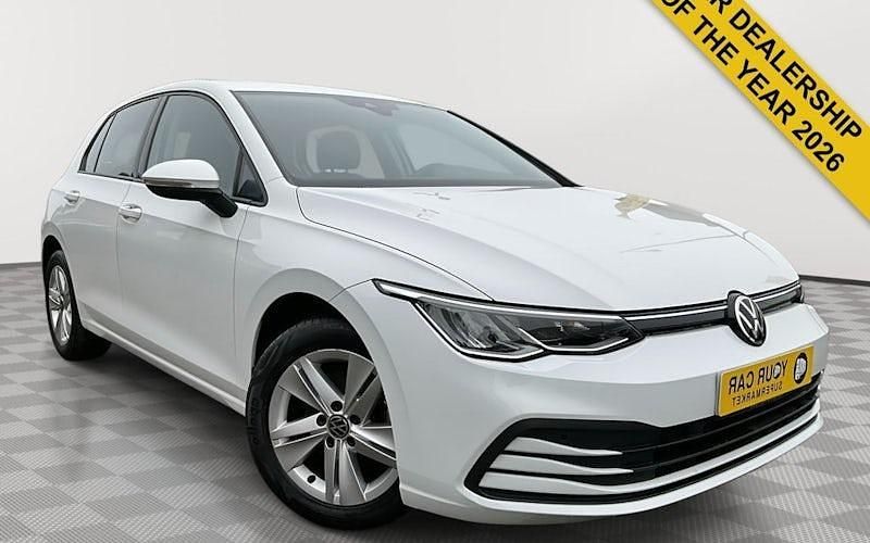 Used VW Golf VIII Life 131 HP (96 kW) 2023 White Hatchback