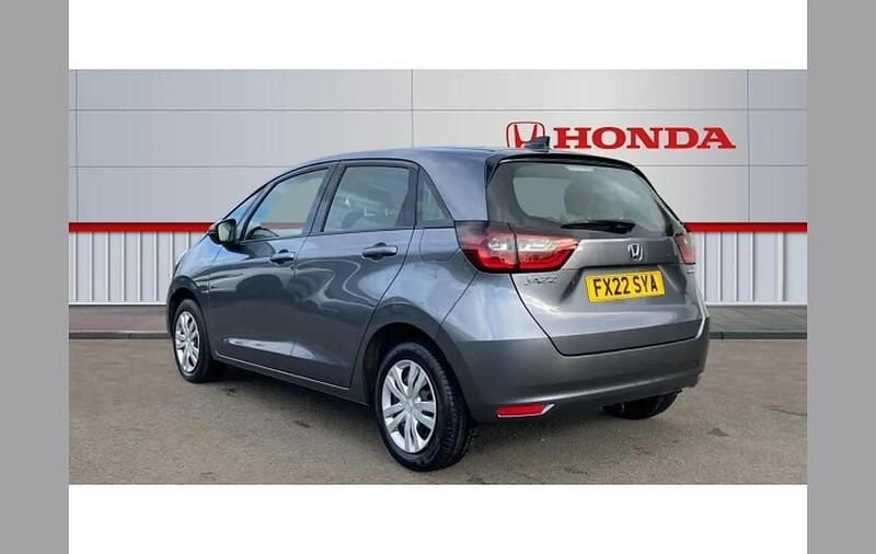 Usado Honda Jazz Hybrid 109 HP (80 kW) 2022 Cinzento Citadino