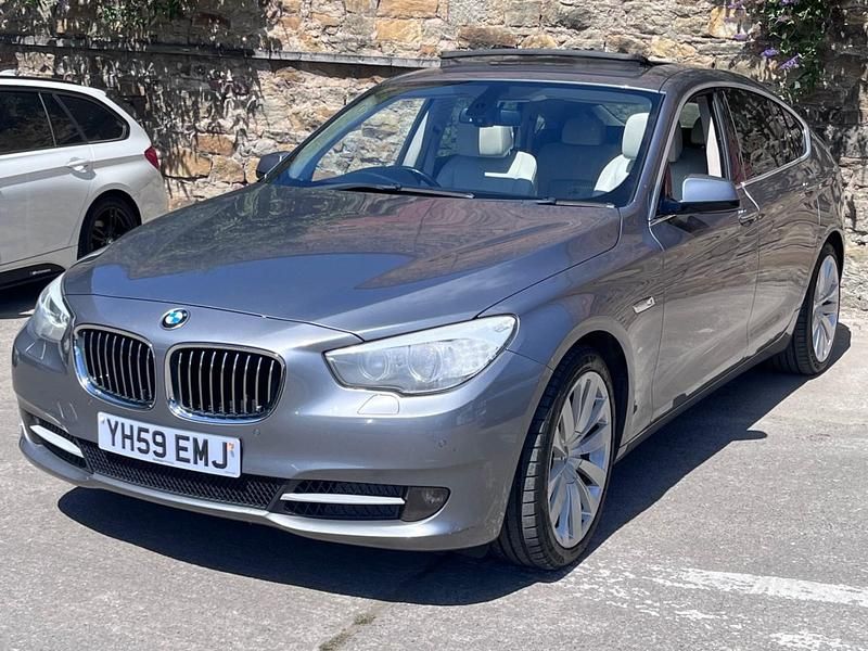 Used BMW 530 2009 Grey Hatchback