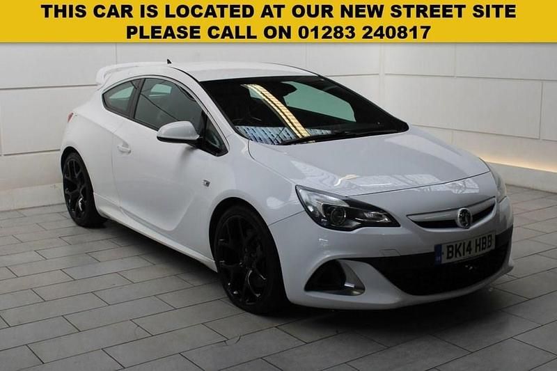 White Used 2014 Vauxhall Astra GTC S Coupe | £7,800 (Fair price) - Image 1/3