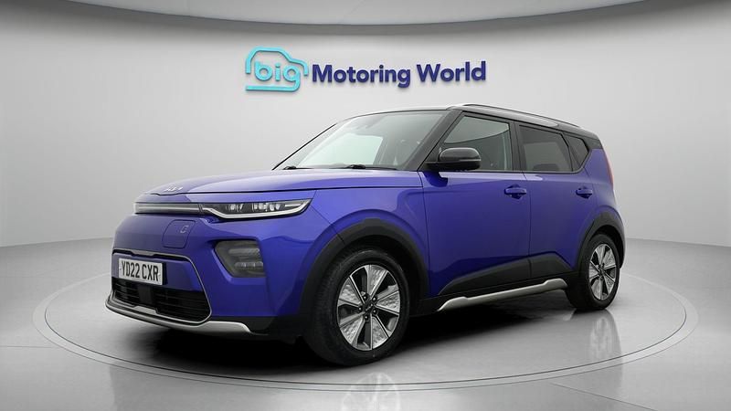 Used Kia Soul EV 147 kW (201 HP) 2022 SUV