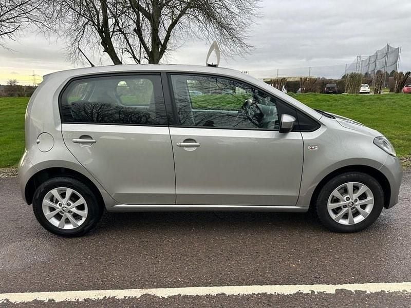 Used Skoda Citigo SE 60 HP (44 kW) 2018 Silver Hatchback