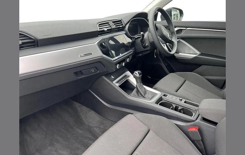 Used Audi Q3 Sport 148 HP (108 kW) 2024 Grey SUV