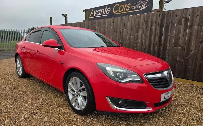 Used Vauxhall Insignia SRi 140 HP (102 kW) 2015 Hatchback