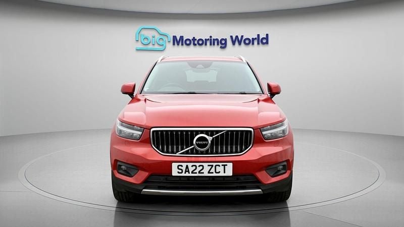 Used Volvo XC40 Ultimate 262 HP (192 kW) 2021 Red SUV