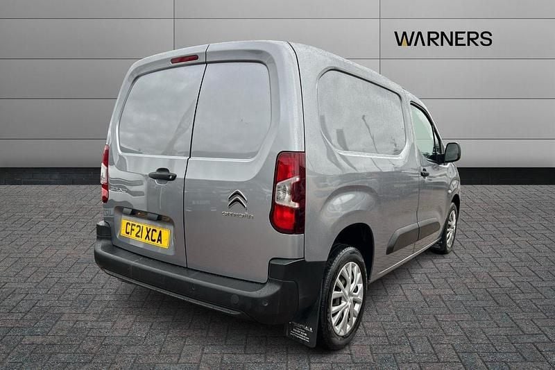 Used Citroën Berlingo PureTech 108 HP (79 kW) 2021 Grey MPV