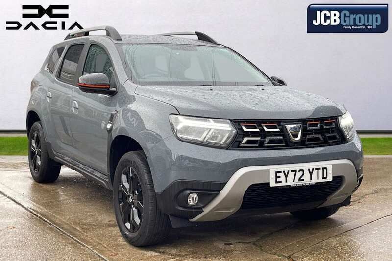 Used Dacia Duster Extreme 91 HP (66 kW) 2022 Grey SUV