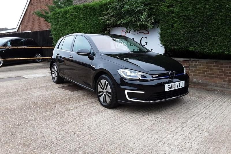 Used 2018 VW e-Golf Hatchback | £8,995 - Image 1/1