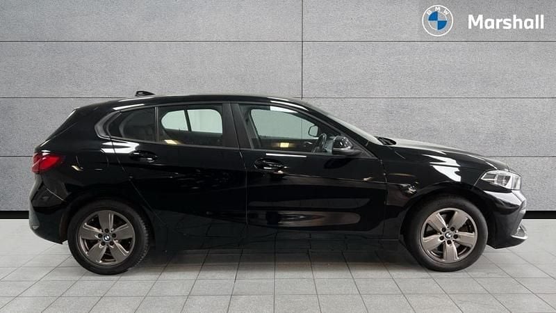 Used BMW 118 Sport Line 140 HP (102 kW) 2020 Black Hatchback