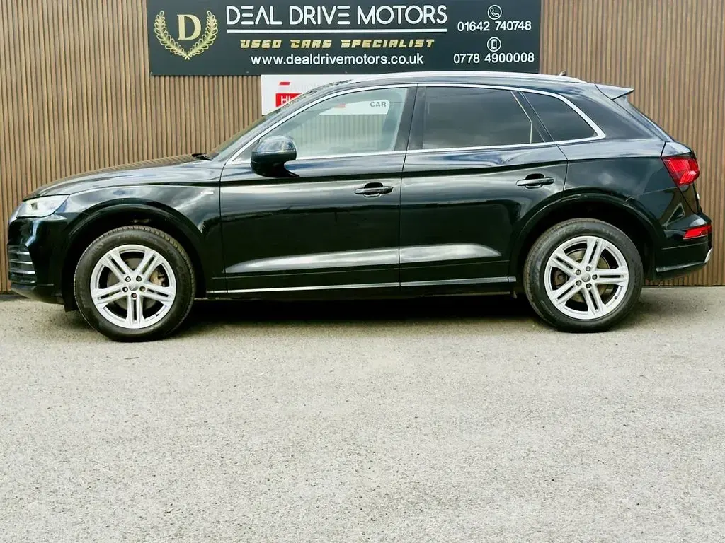 Used Audi Q5 S-Line 190 HP (139 kW) 2018 Black SUV