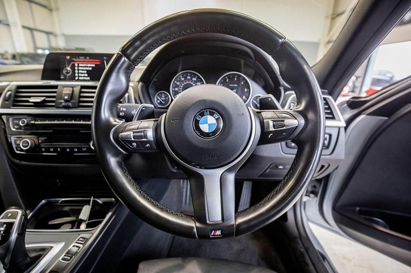 Used BMW 330 M Sport 258 HP (189 kW) 2017 Silver Sedan