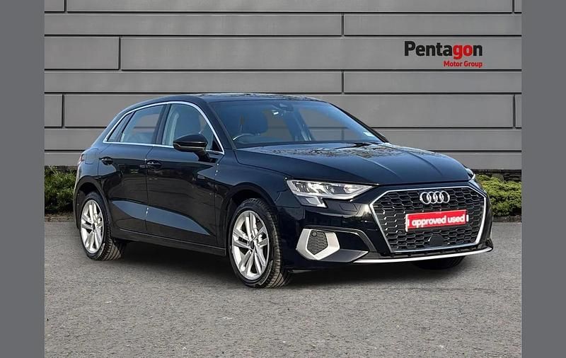 Used Audi A3 e-tron Sport 200 HP (147 kW) 2022 Black Hatchback