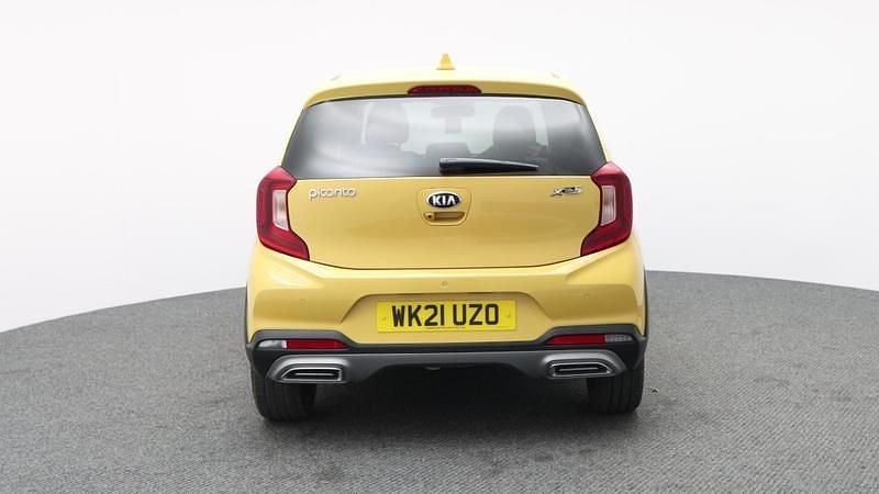 Used Kia Picanto X-Line 67 HP (49 kW) 2021 Yellow Hatchback