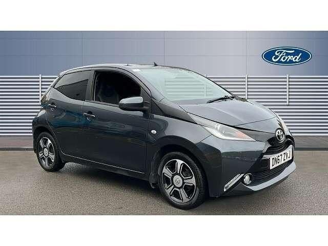 Grey Used 2017 Toyota Aygo X-clusiv Hatchback | £6,109 (Fair price) - Image 1/4