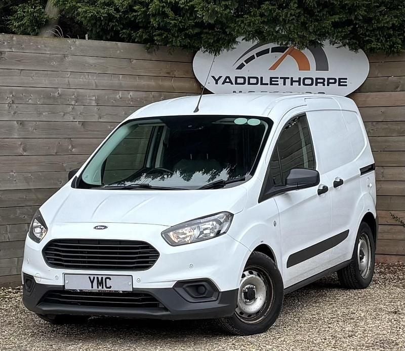Used Ford Transit 2020 White Sedan