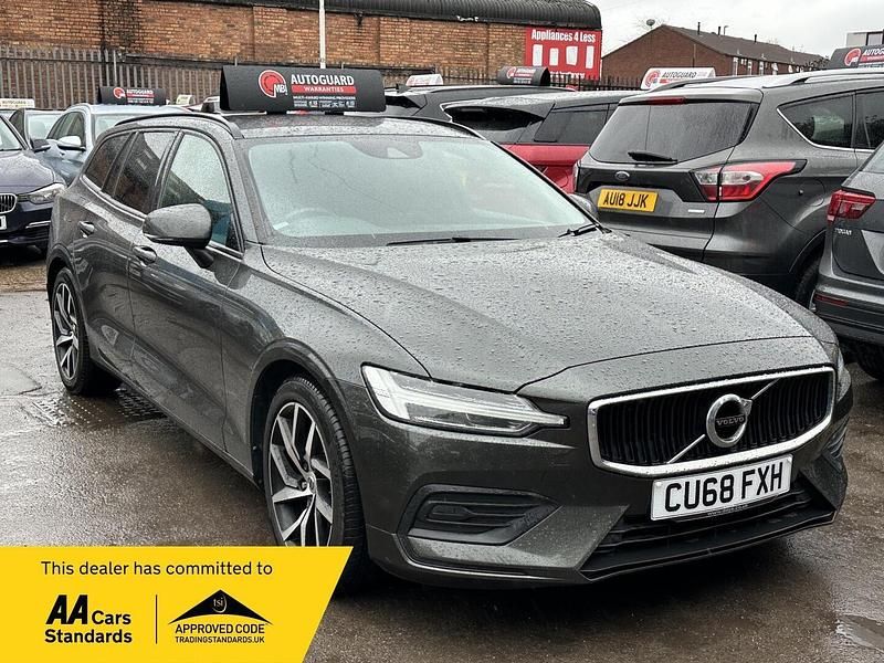 Used Volvo V60 Momentum 2018 Grey Estate