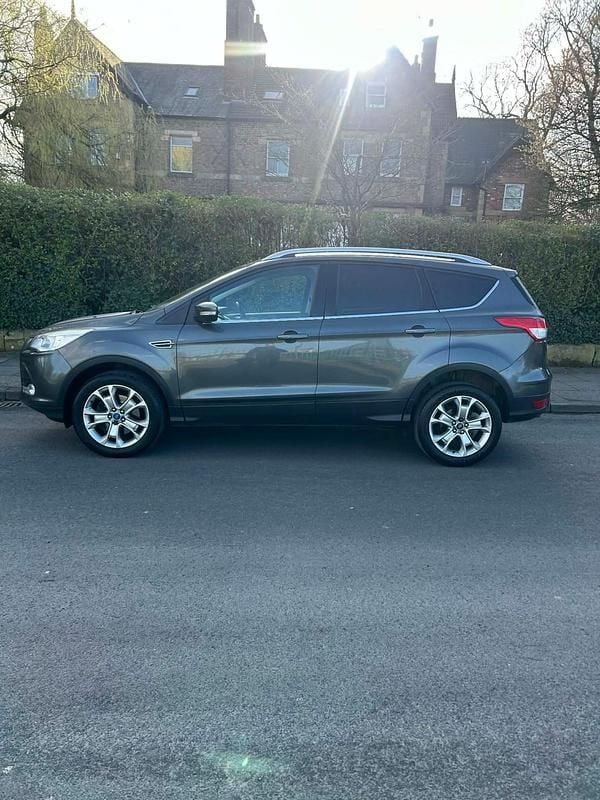 Used Ford Kuga Zetec 150 HP (110 kW) 2016 Grey SUV