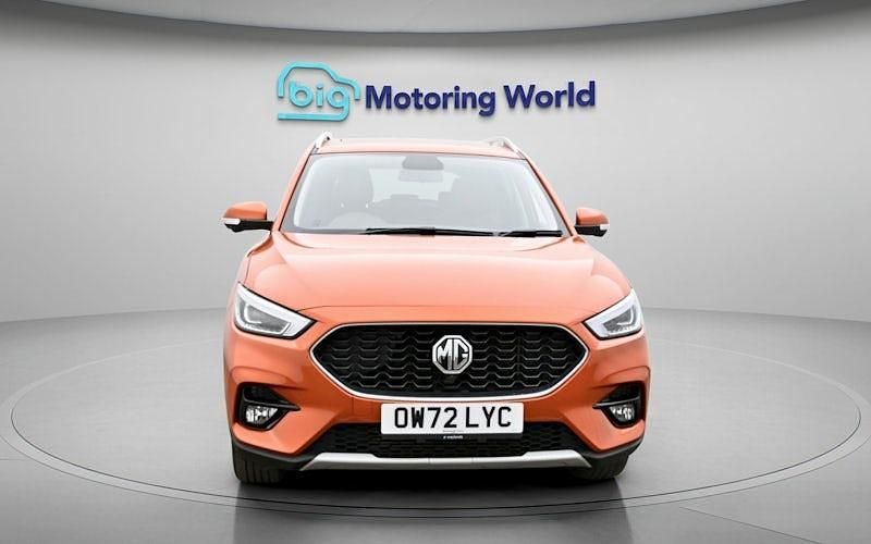 Usado MG ZS Exclusive 111 HP (81 kW) 2023 Laranja SUV