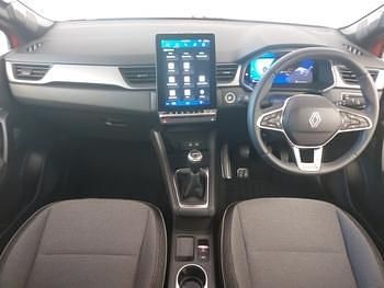 Used Renault Symbioz Techno 140 HP (102 kW) 2025 Red SUV