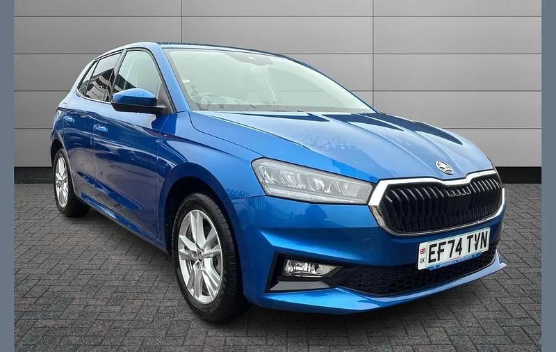 Used Skoda Fabia SE L 113 HP (83 kW) 2024 Race blue metallic Hatchback