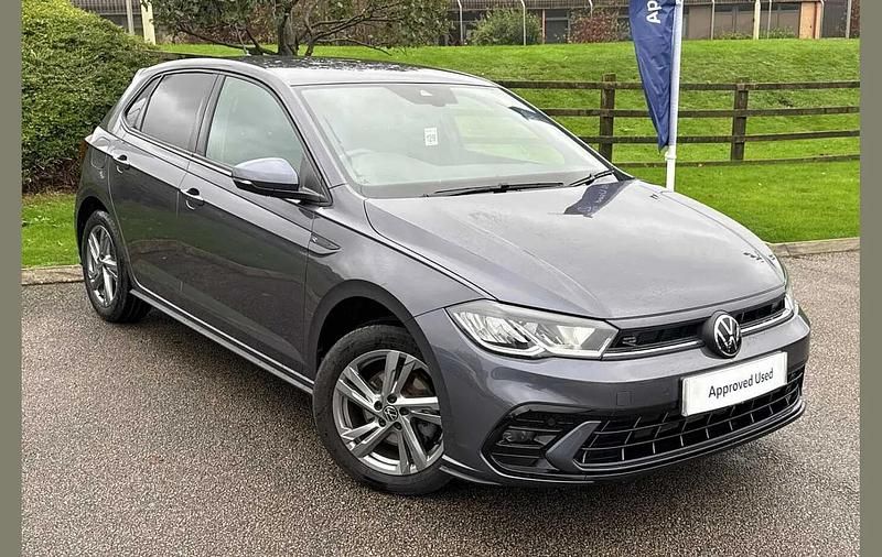 Used VW Polo R-line 115 HP (84 kW) 2024 Grey Hatchback